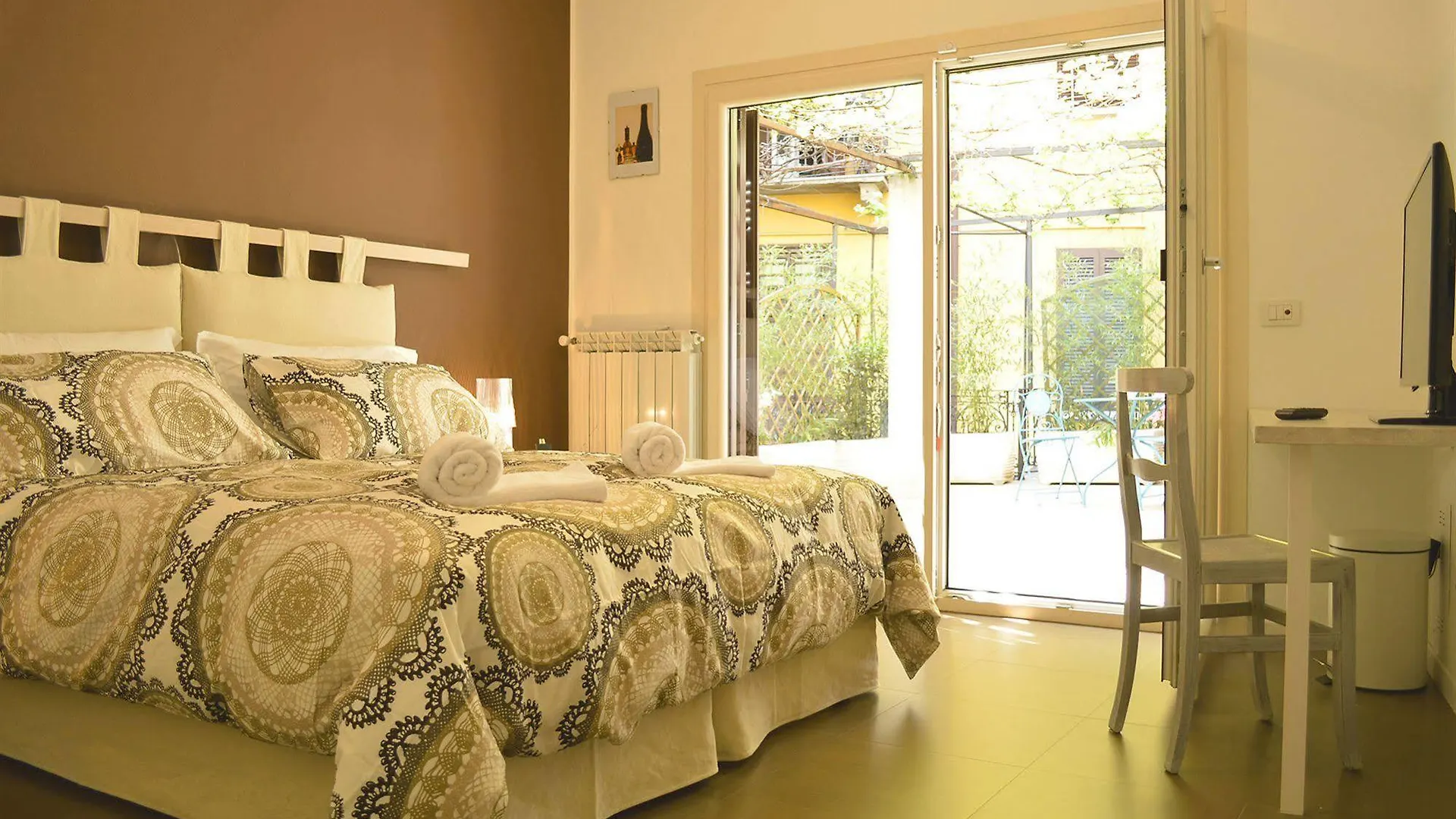 Room Inn Milão 2*,